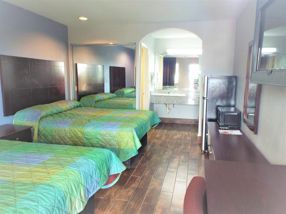 Hotel O Luxury Inn Channelview Baytown I-10 photo 6