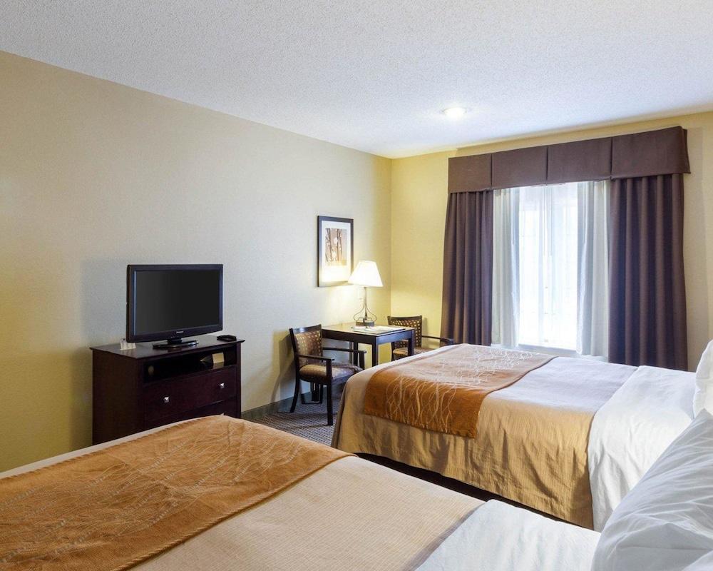 Comfort Inn & Suites Burnet photo 12