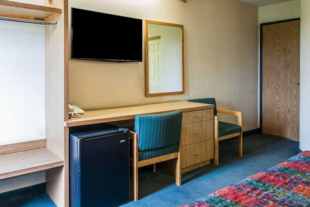 Rodeway Inn Salem Northgate photo 20