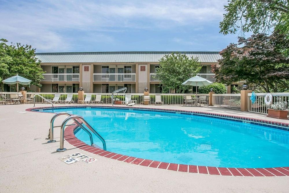 Quality Inn Sumter photo 28