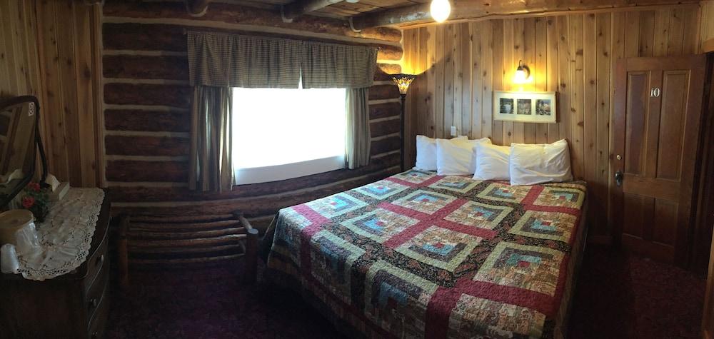 The Historic Madison Hotel Motel photo 59