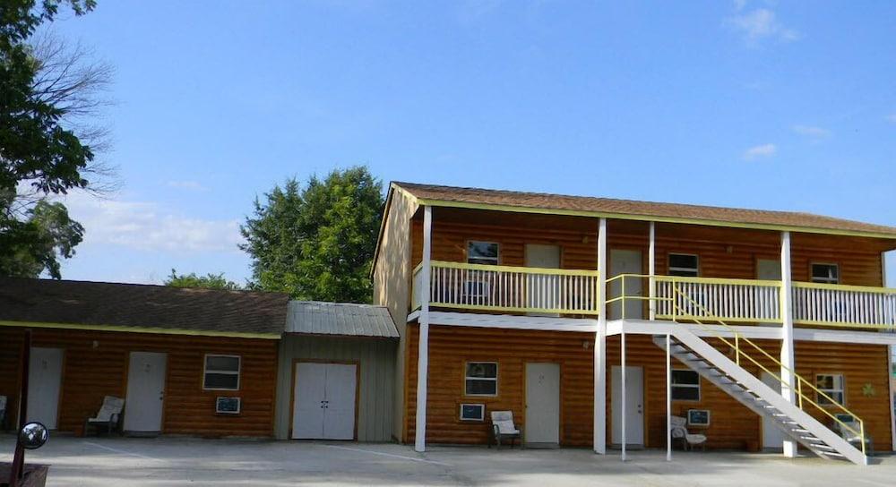 Little Shamrock Motel photo 6