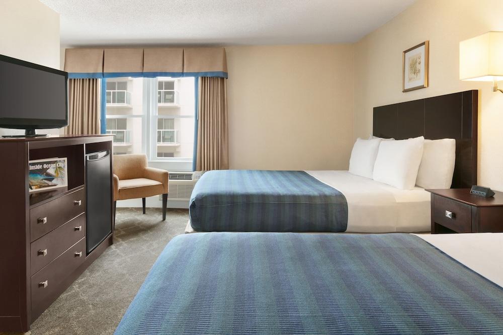 Harrison Hall Hotel photo 44
