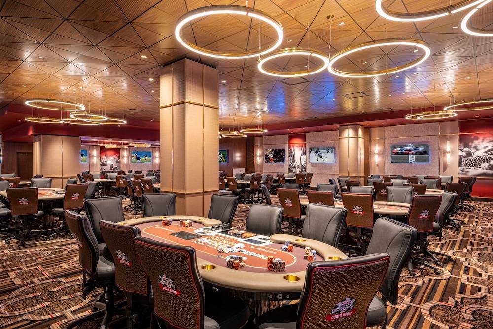 Horseshoe Las Vegas photo 33