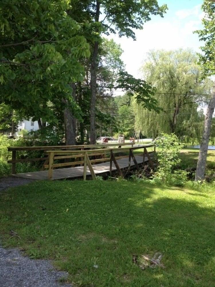 Baumann's Brookside Resort photo 3