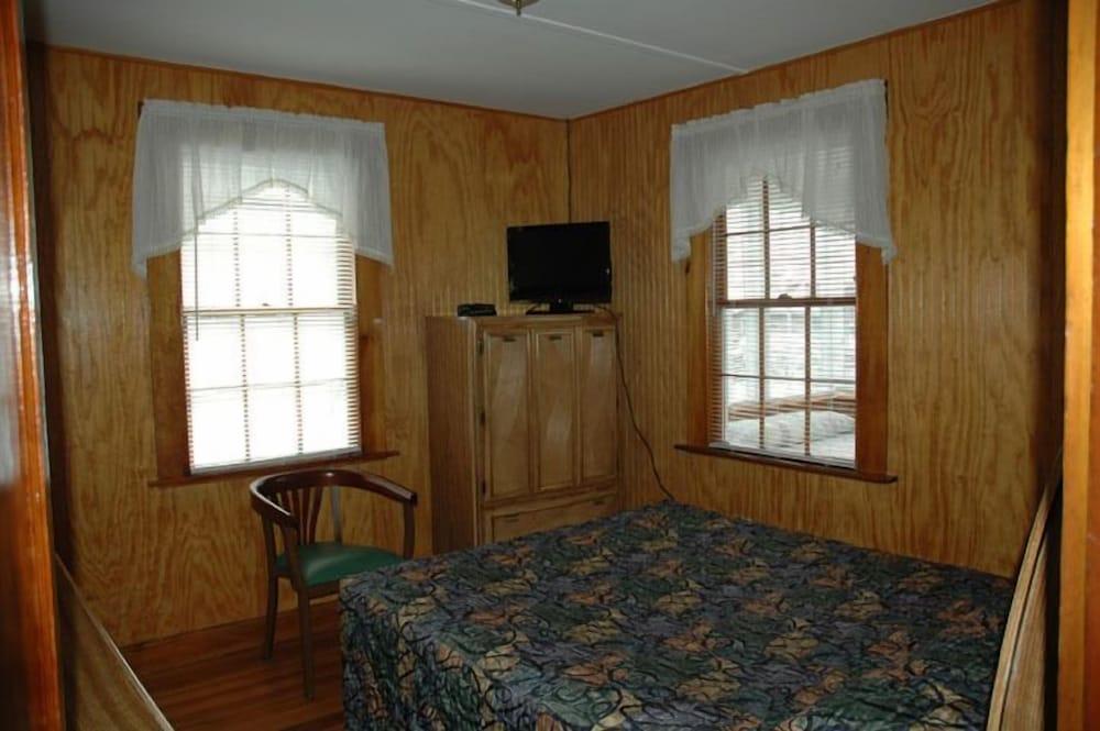Channel Watefront Cottages photo 3