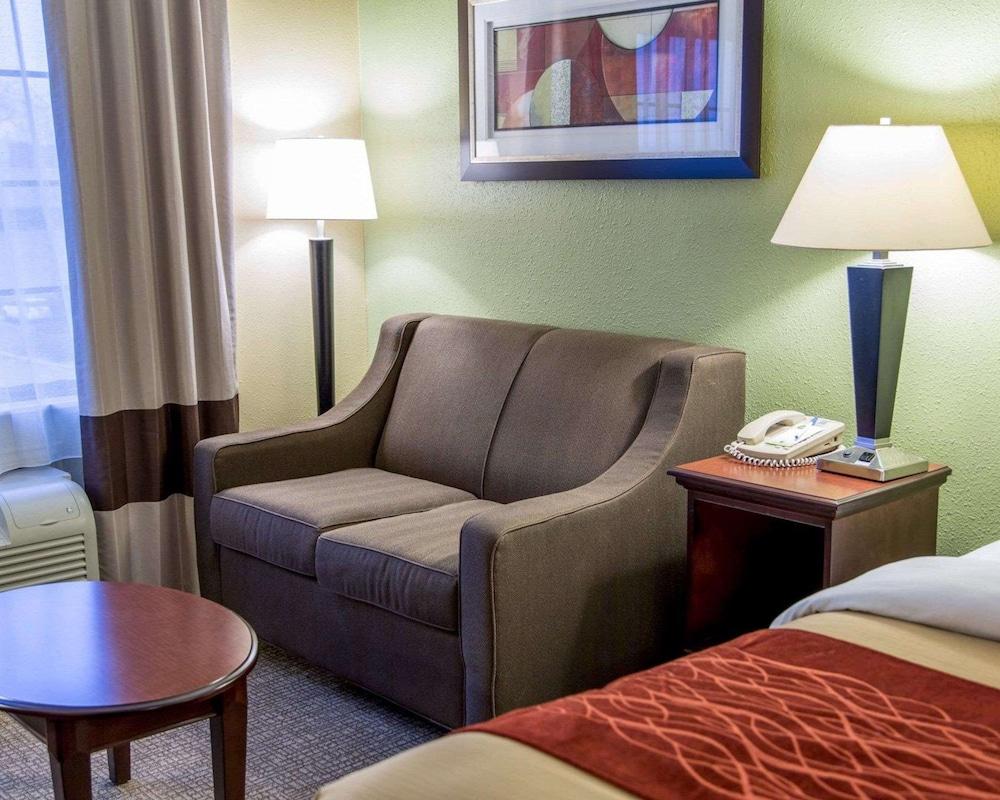 Comfort Inn Shreveport I-49 photo 18