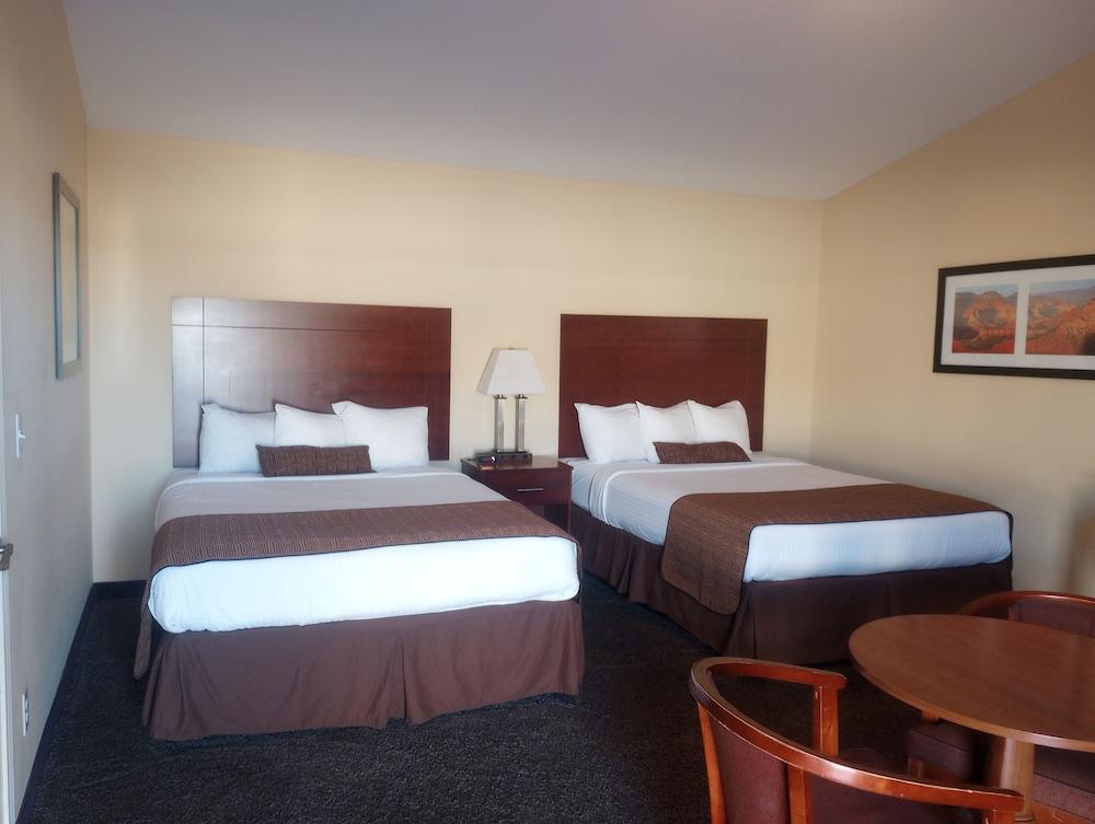 Southern Inn and Suites photo 4