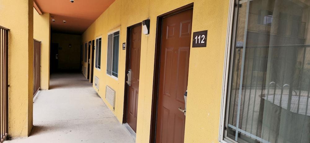 Texas Inn and Suites RGV photo 94