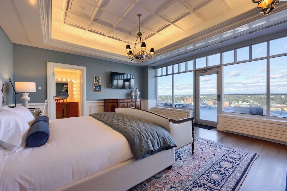 The Executive Suites and Venue photo 56