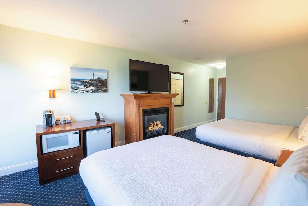 Fireside Inn & Suites - Belfast photo 41