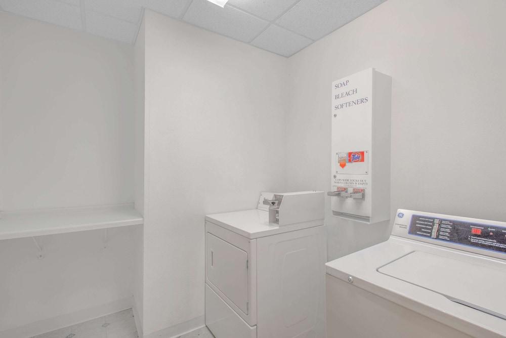 SureStay Plus Hotel by Best Western Highland Poughkeepsie photo 20