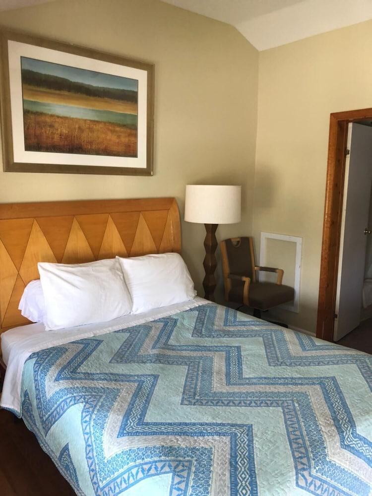 Avon Motel photo 33