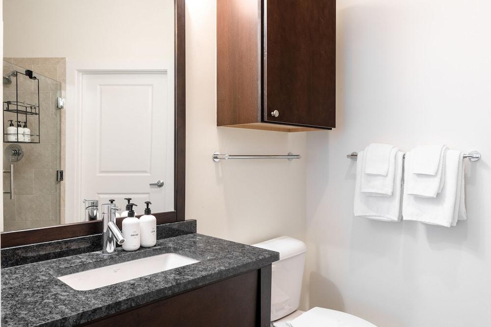 Kasa Alexandria Washington photo 33