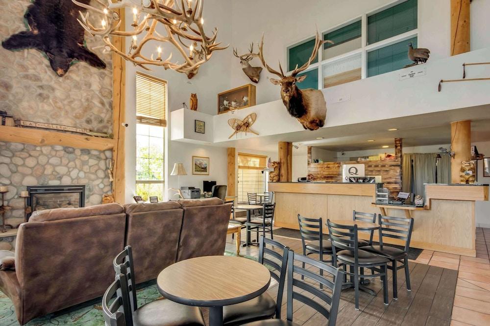 Quality Inn Belgrade - Bozeman Yellowstone Airport photo 2