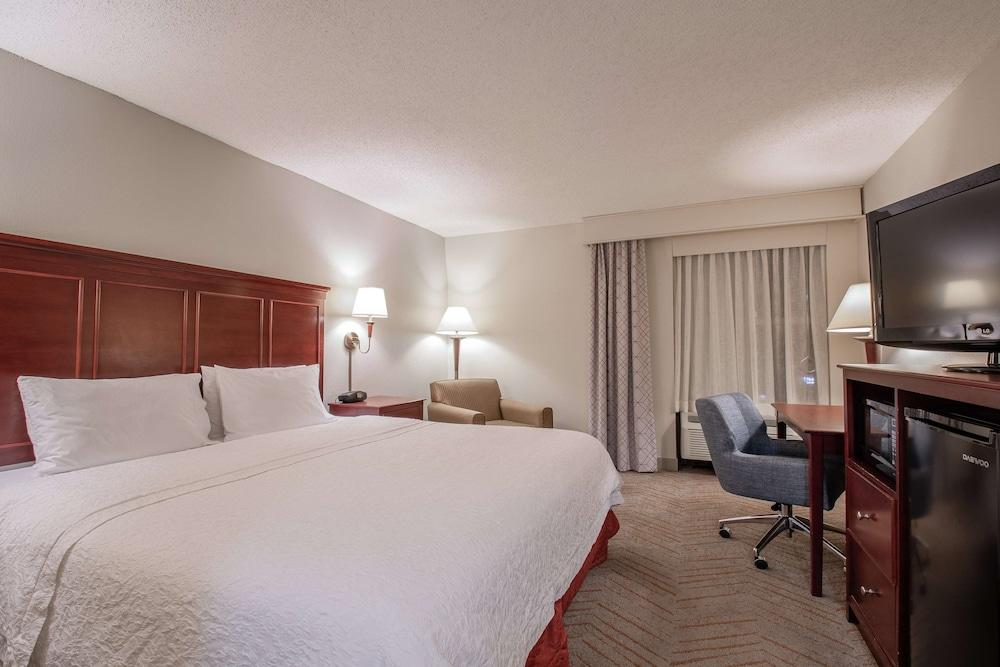 Hampton Inn & Suites Williamsburg-Richmond Rd. photo 5