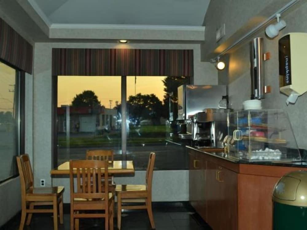 Travel Inn photo 6