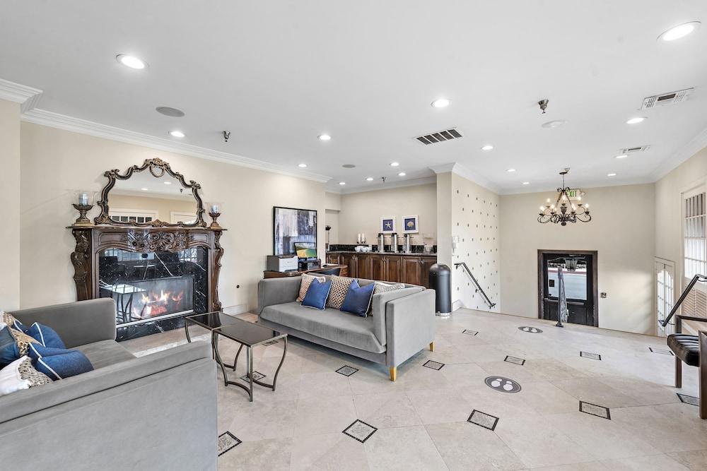 Sunset Cove Villas in Laguna Beach photo 90