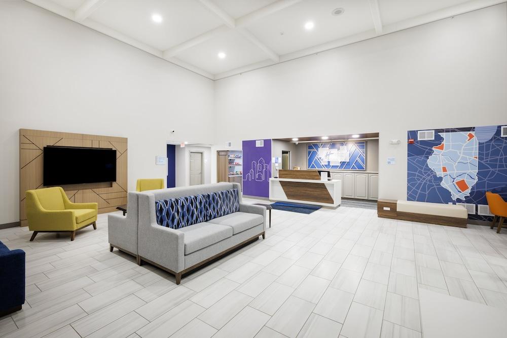 Holiday Inn Express & Suites Zion by IHG photo 32