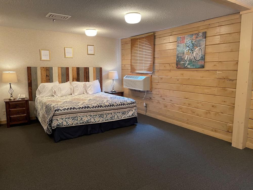 Paddle Wheel Inn photo 2