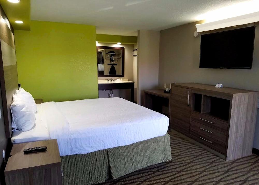 Seabreeze Inn photo 13