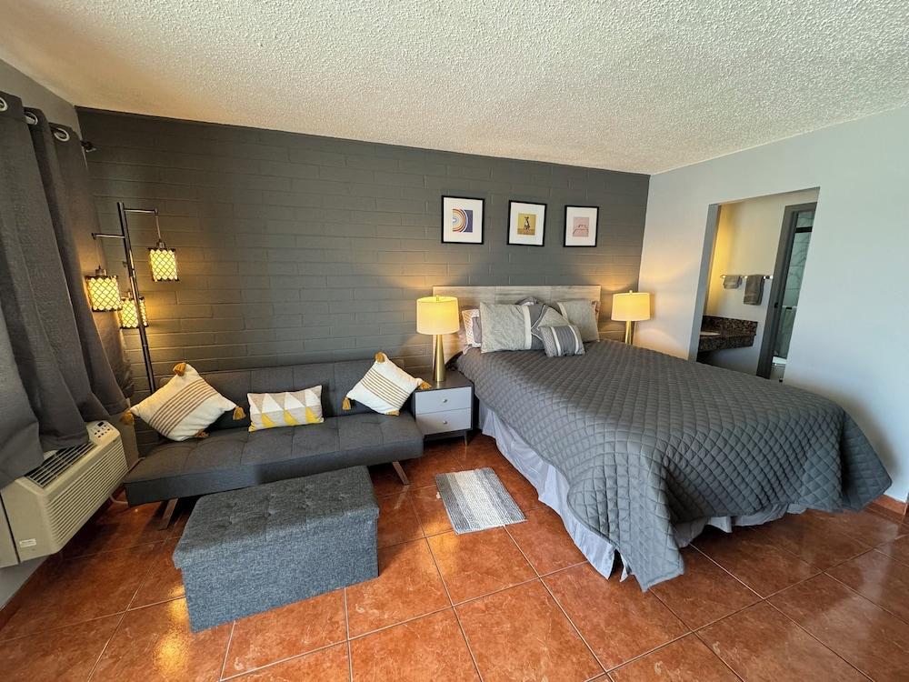 Rawls Motel Near Phoenix Airport photo 14