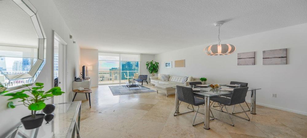 Icon Residences photo 80