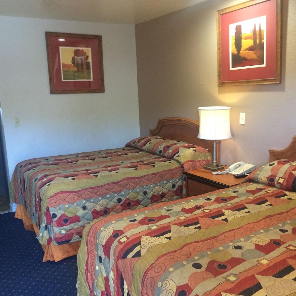 Crown Lodge Motel Oakland photo 18