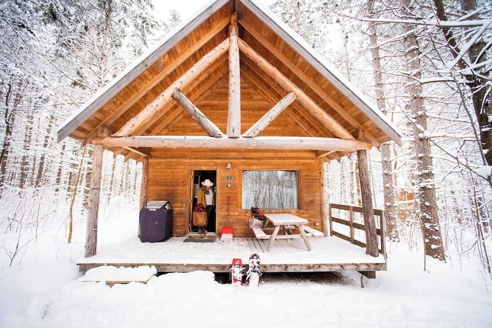Huttopia White Mountains — hotel in Conway
