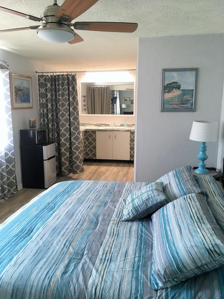 Capri Beach Hotel photo 30