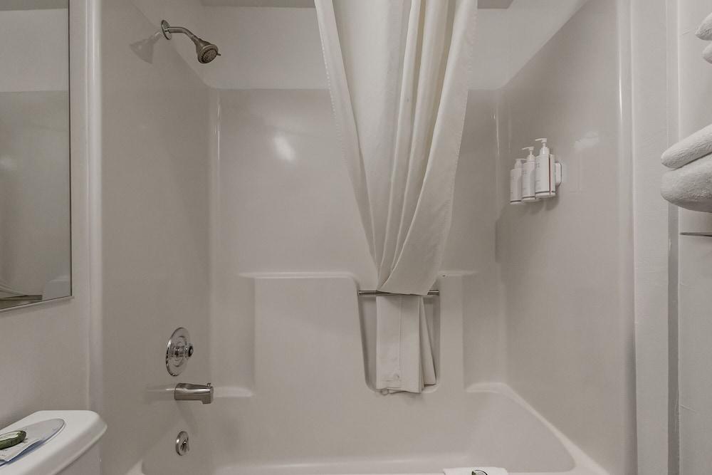 Aladdin Inn photo 28