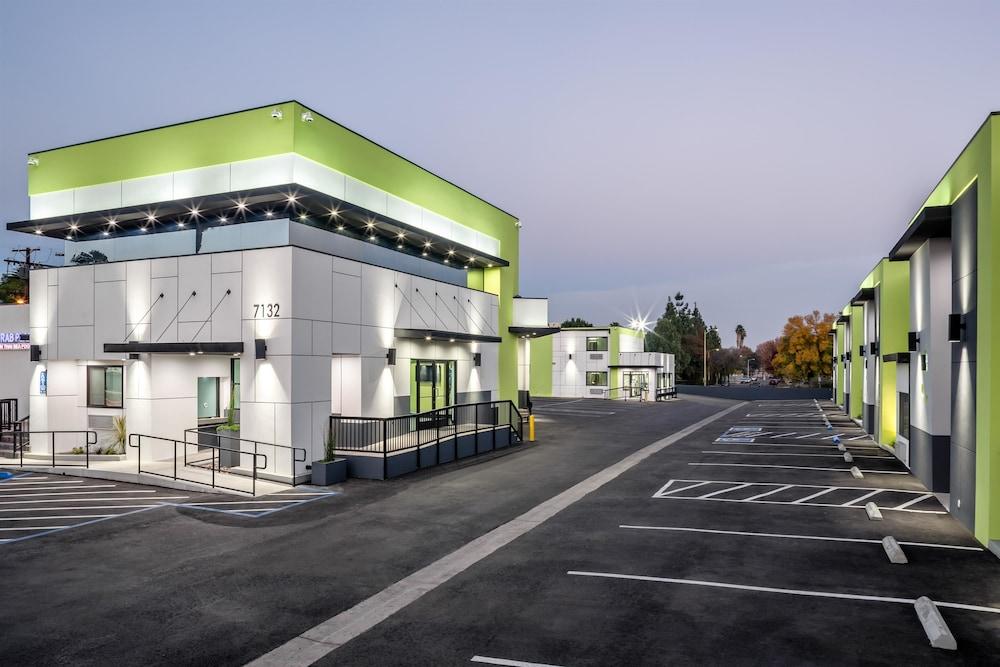 Motel 6 Canoga Park, CA — hotel in Canoga Park
