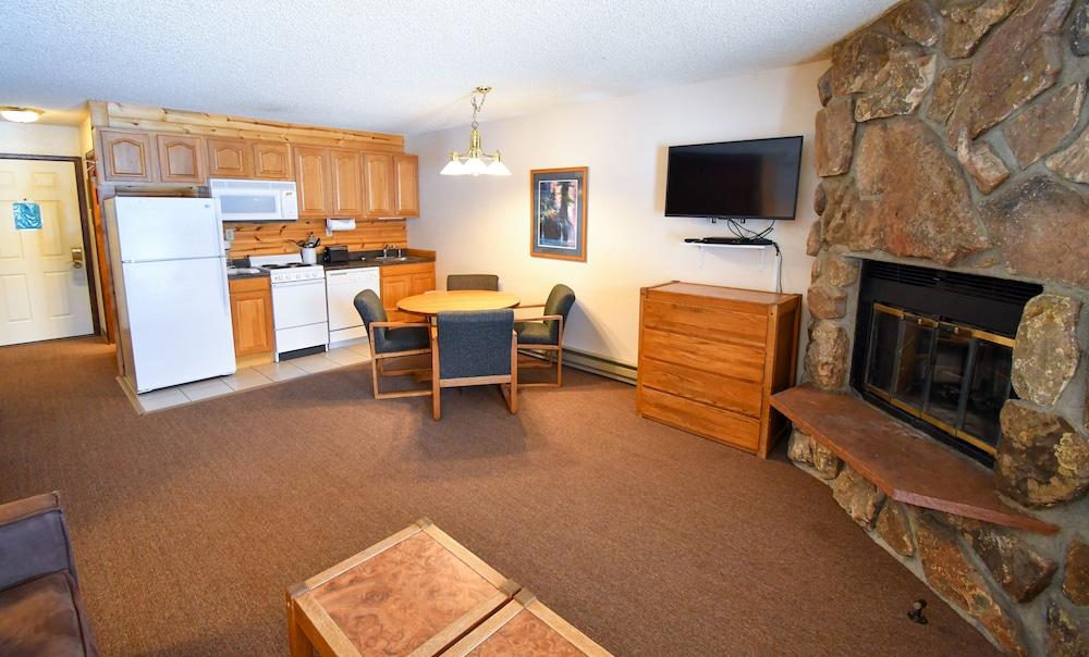 Inn at SilverCreek photo 16