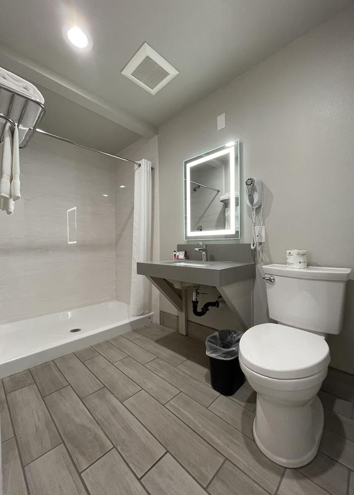 Budget Lodge Eugene photo 18
