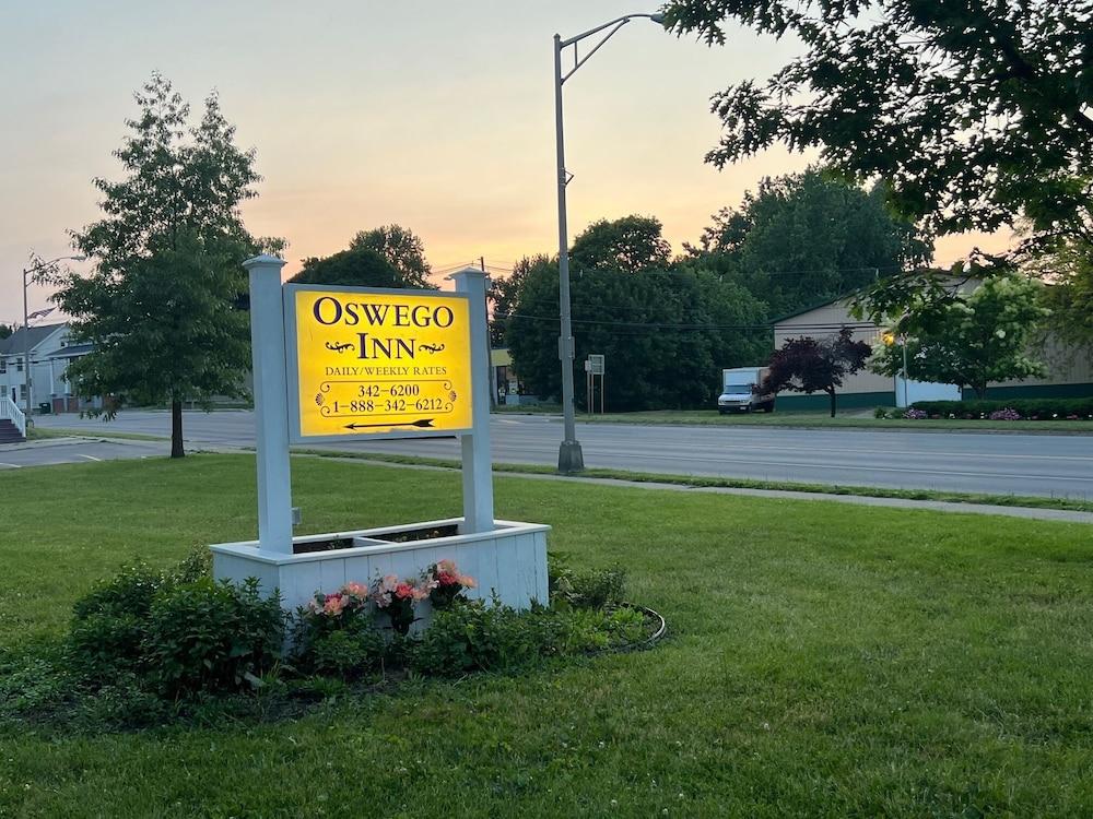 Oswego Inn photo 40