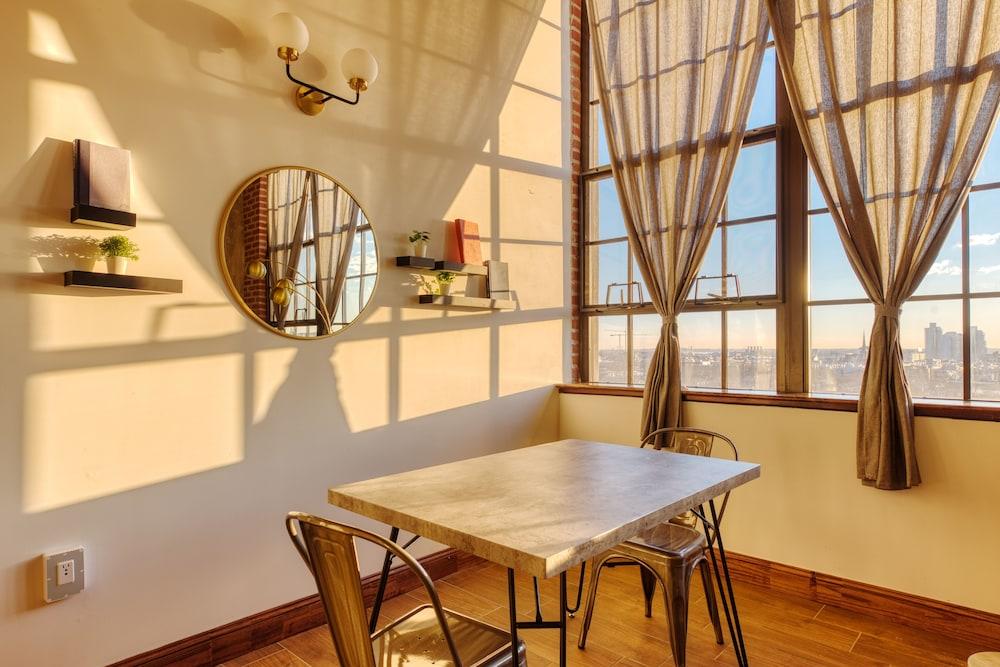 Sosuite at Independence Lofts - Callowhill photo 35