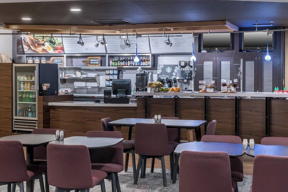 Courtyard by Marriott West Orange photo 28