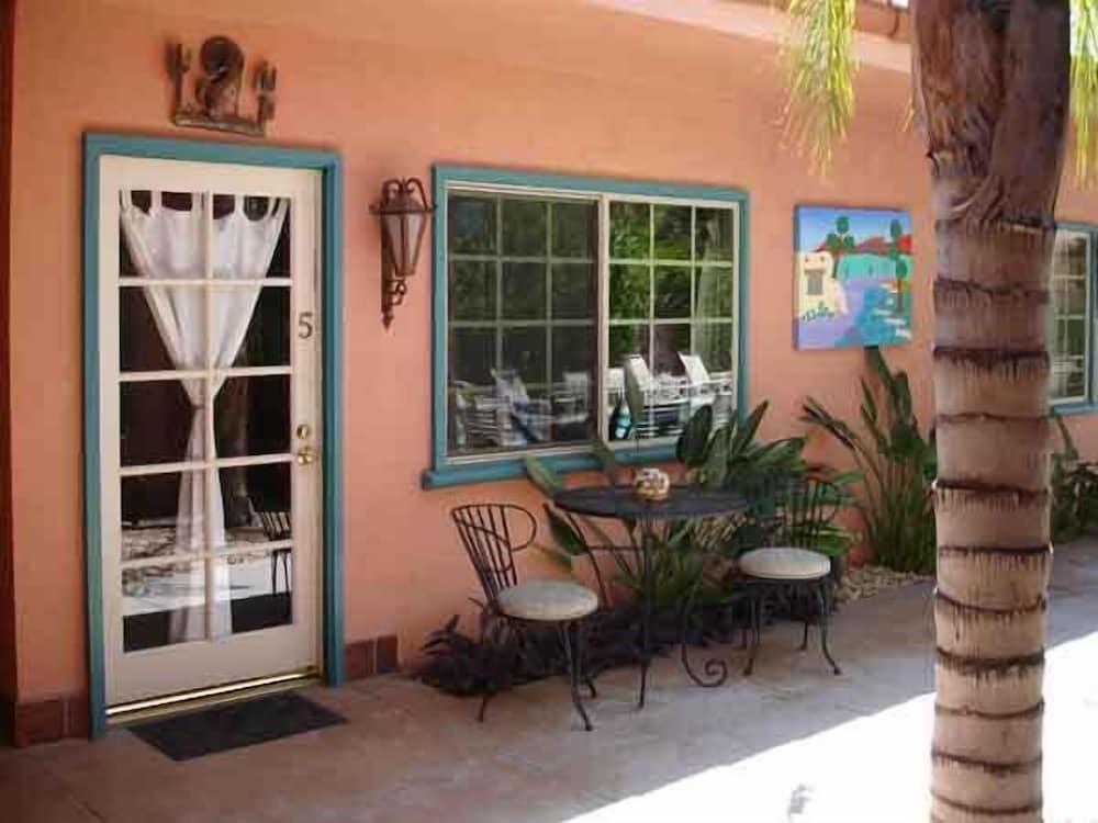 Coyote Inn photo 35