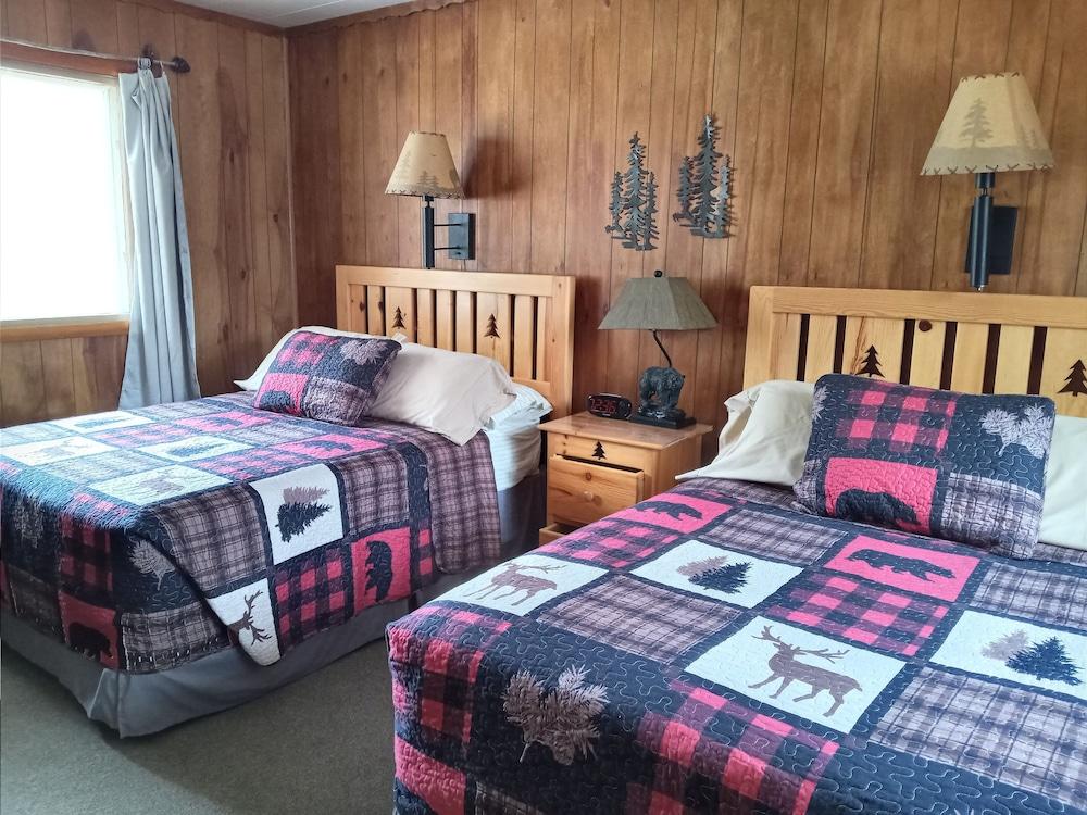 Sunshine Motel and Cabins photo 6