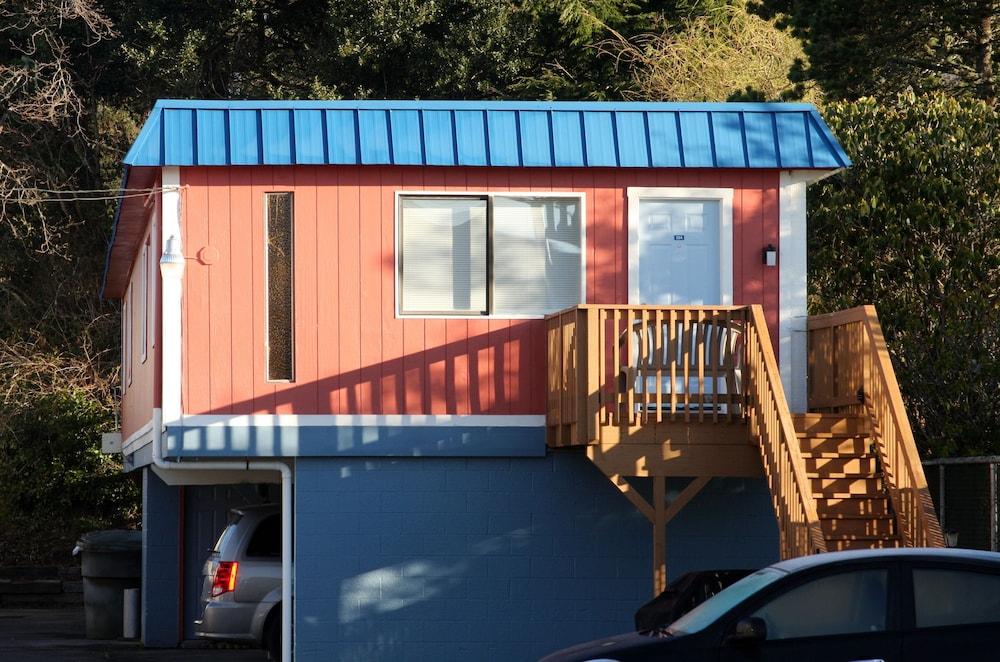 Heidis Inn Ilwaco photo 23