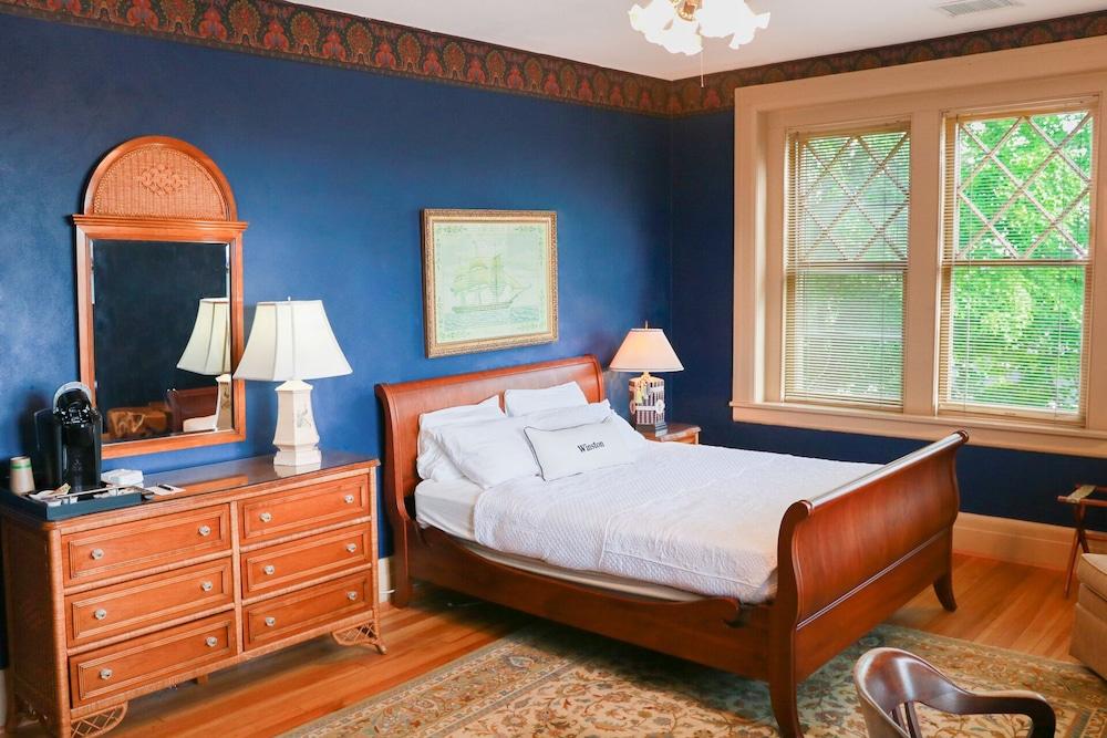 The Shaffner Inn photo 2