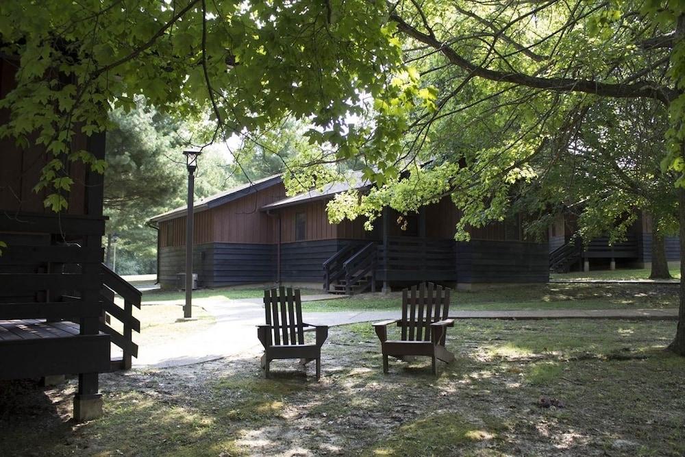 Giant City Lodge photo 18