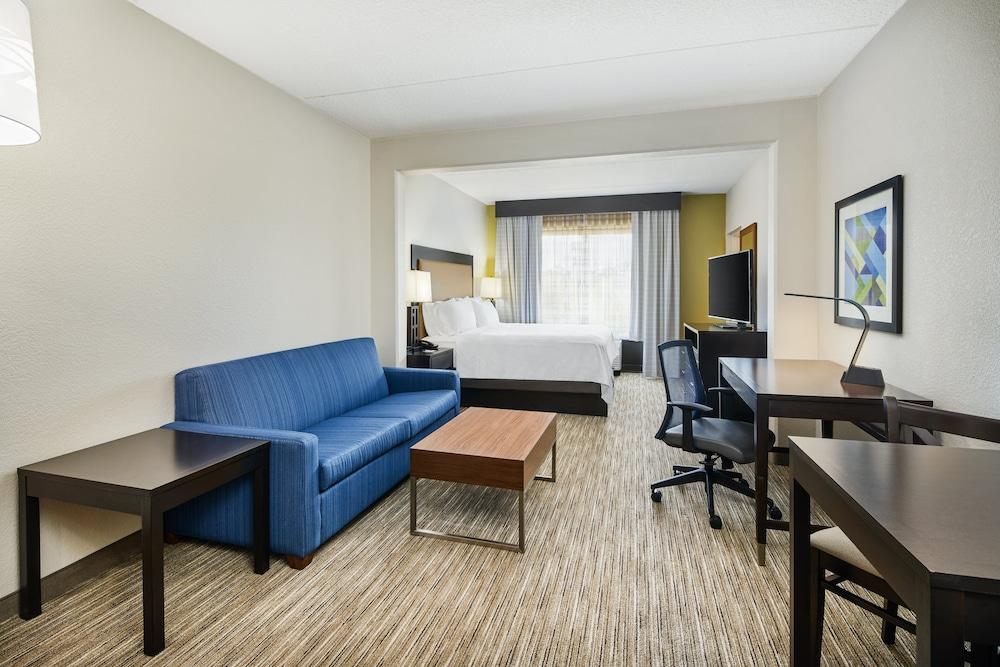 Holiday Inn Express & Suites Jacksonville SE- Med Ctr Area by IHG photo 9