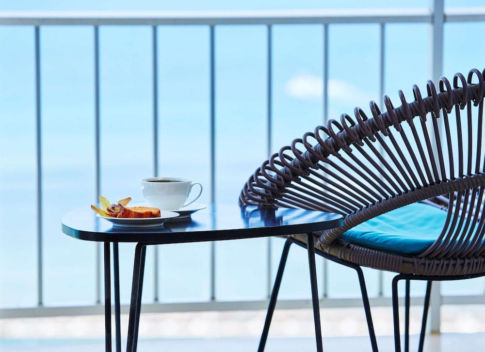 Ilikai Hotel & Luxury Suites photo 25