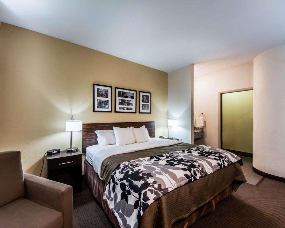 Sleep Inn & Suites Guthrie - Edmond North photo 29