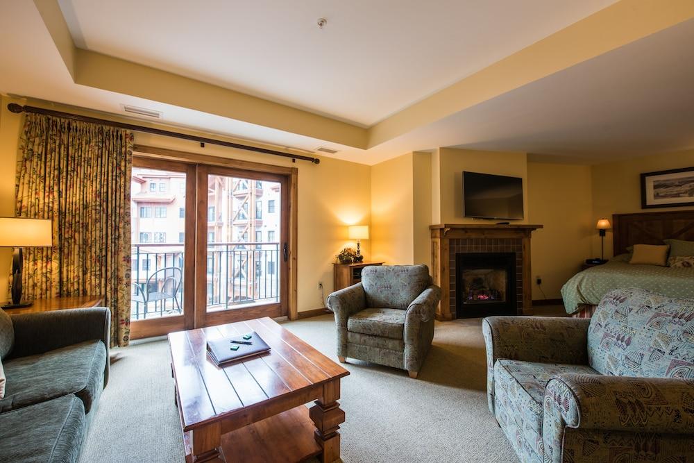 The Lodge at Mountaineer Square, A Vail Resorts Property photo 53