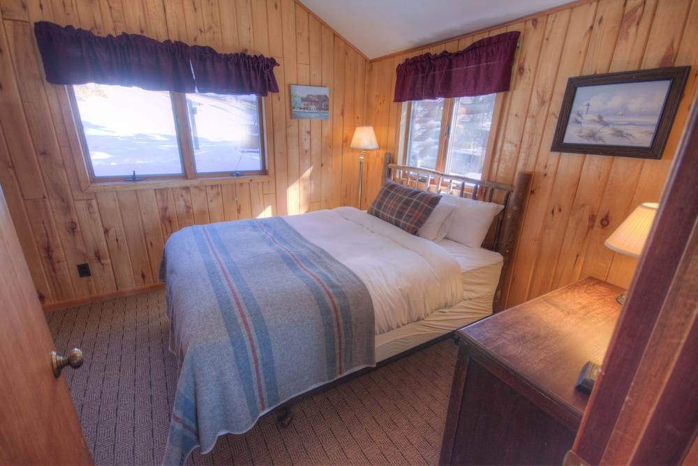 Cascade Lodge photo 34