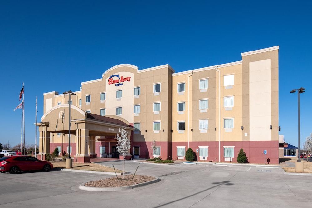 Home Away Suites photo 12