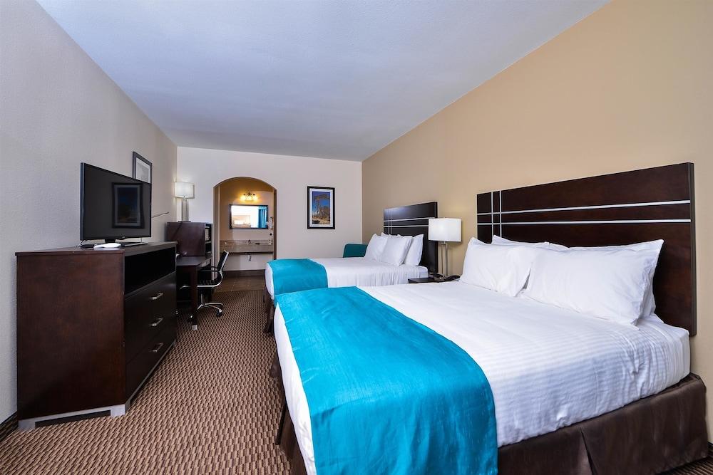 Americas Best Value Inn & Suites Cuero photo 17