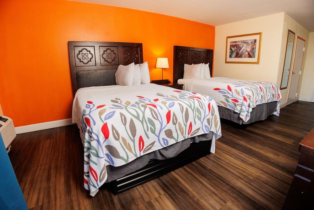 Garnet Inn & Suites, Orlando photo 18
